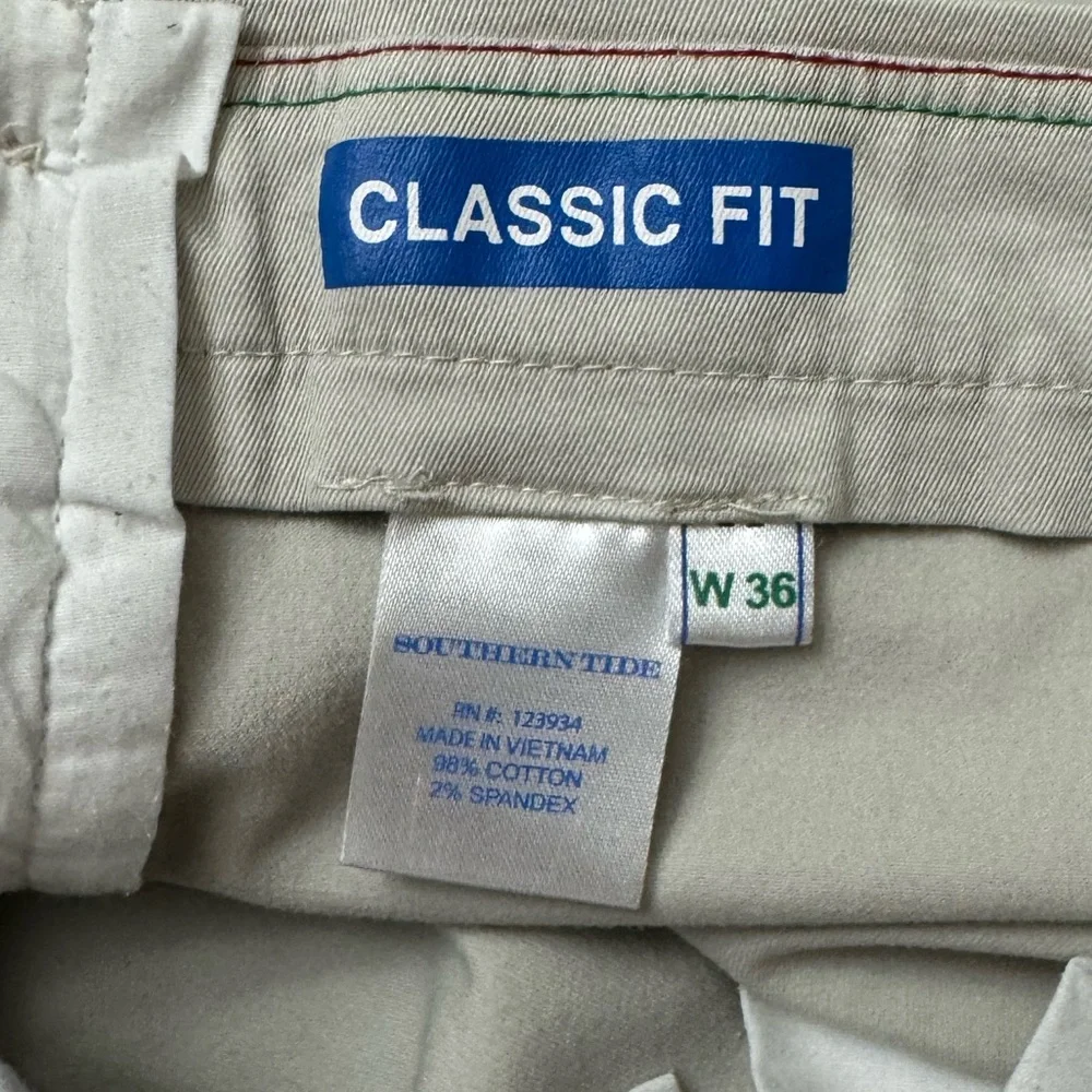 Southern Tide 8” Flat Front Men’s Shorts